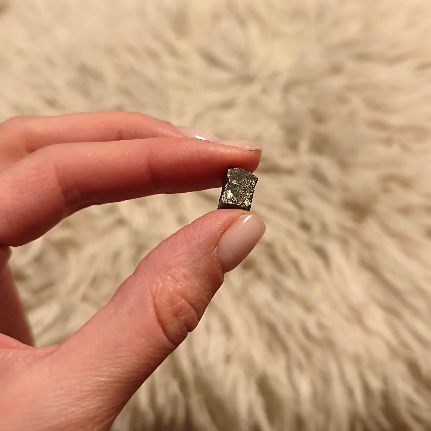 Aftermath of the Russian attack on April 16 in Kyiv. Shrapnel from cluster munitions spread across nine residential buildings, with no nearby military targets. This indicates that cluster munitions aimed to maximize civilian harm. Photo credit: Liudmyla Lohush