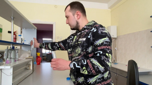 Biologist Starts Business after Returning from War
